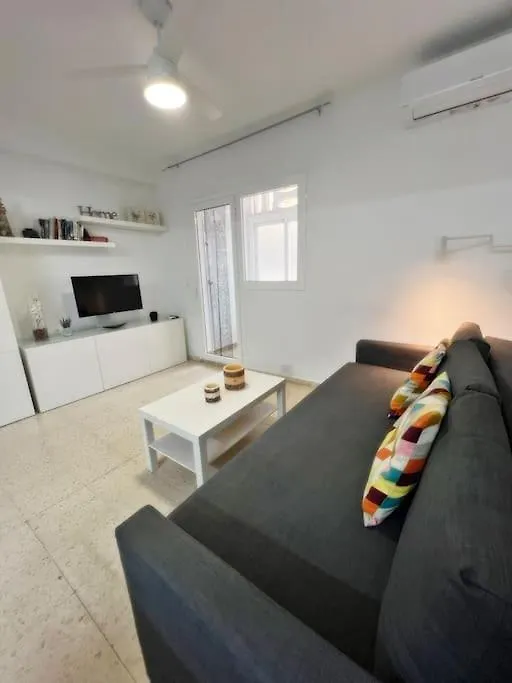 Magnifico Apartamento En El Centro De Fuengirola 0*,  Spain